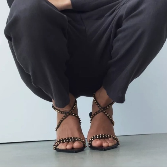 Zara limited edition pure leather studded heels - Picture 5 of 9